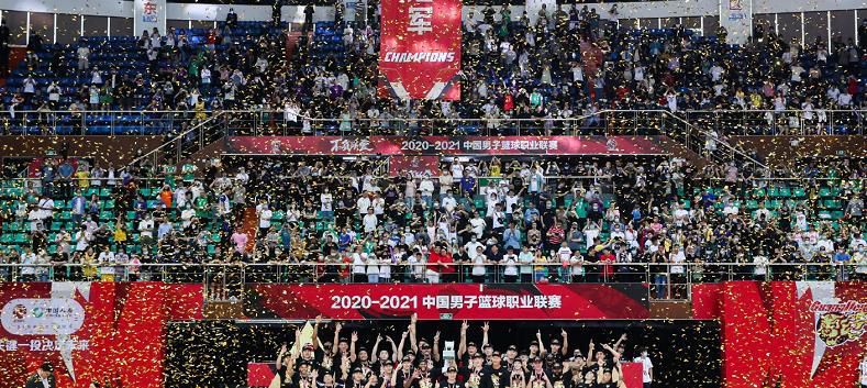 还有比赛态度也很糟糕，就像比赛的情况和他们无关一样。
